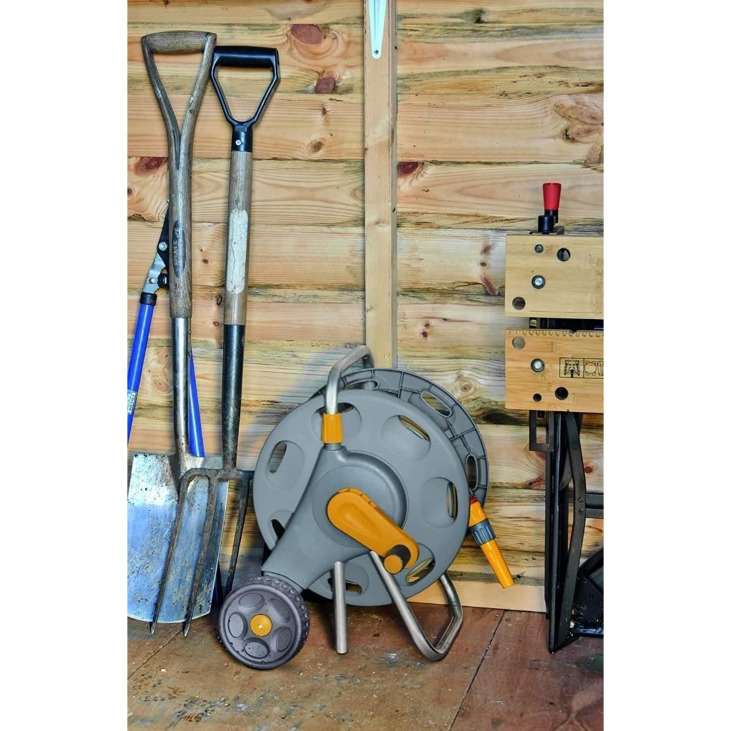 Hozelock 45m Hose Cart with 20m Hose & Connector Fitting Starter Pack