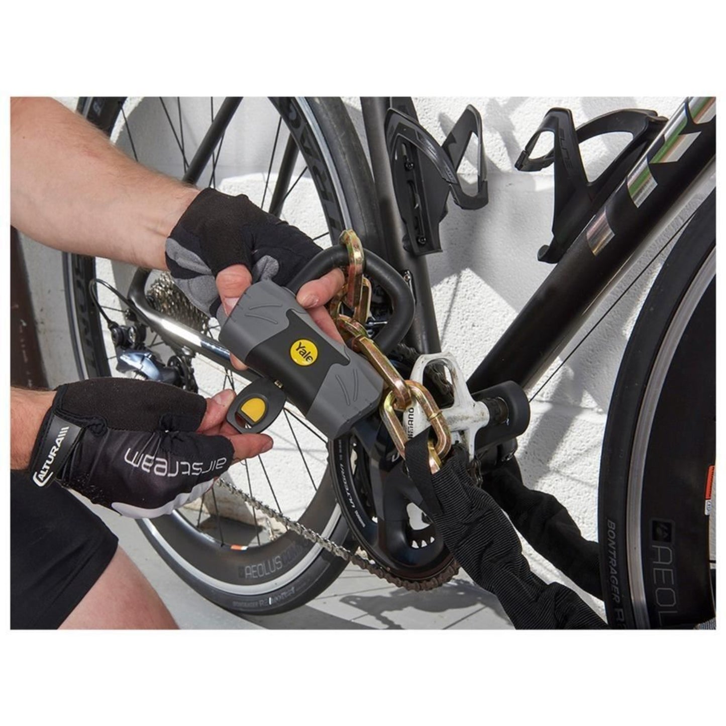 Yale Chain and Lock 1100mm Maximum Security Chain Bike Lock Heavy Duty 4 Keys