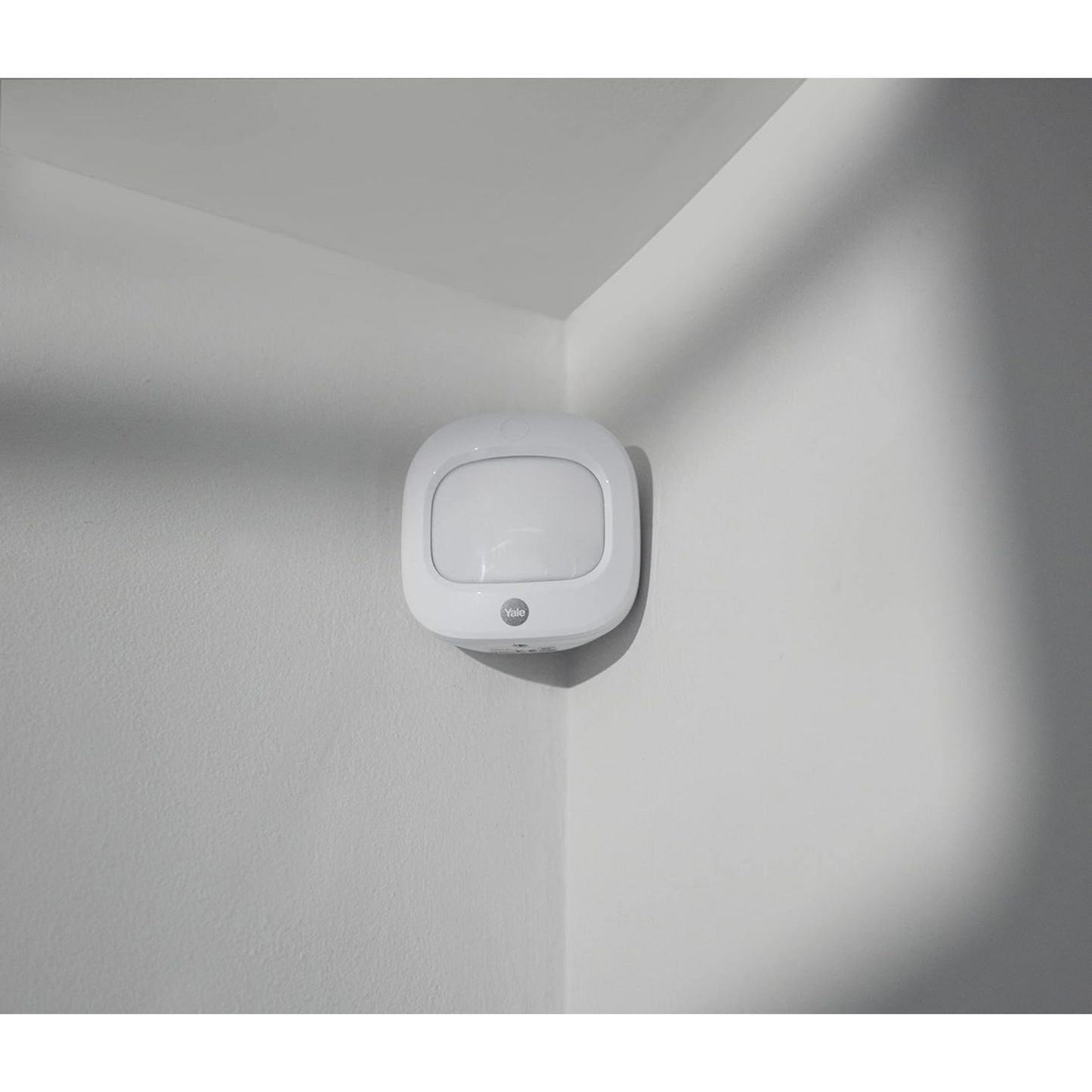 Yale Sync Smart Home Alarm 5-Piece Kit Wireless System with App Control IA-305