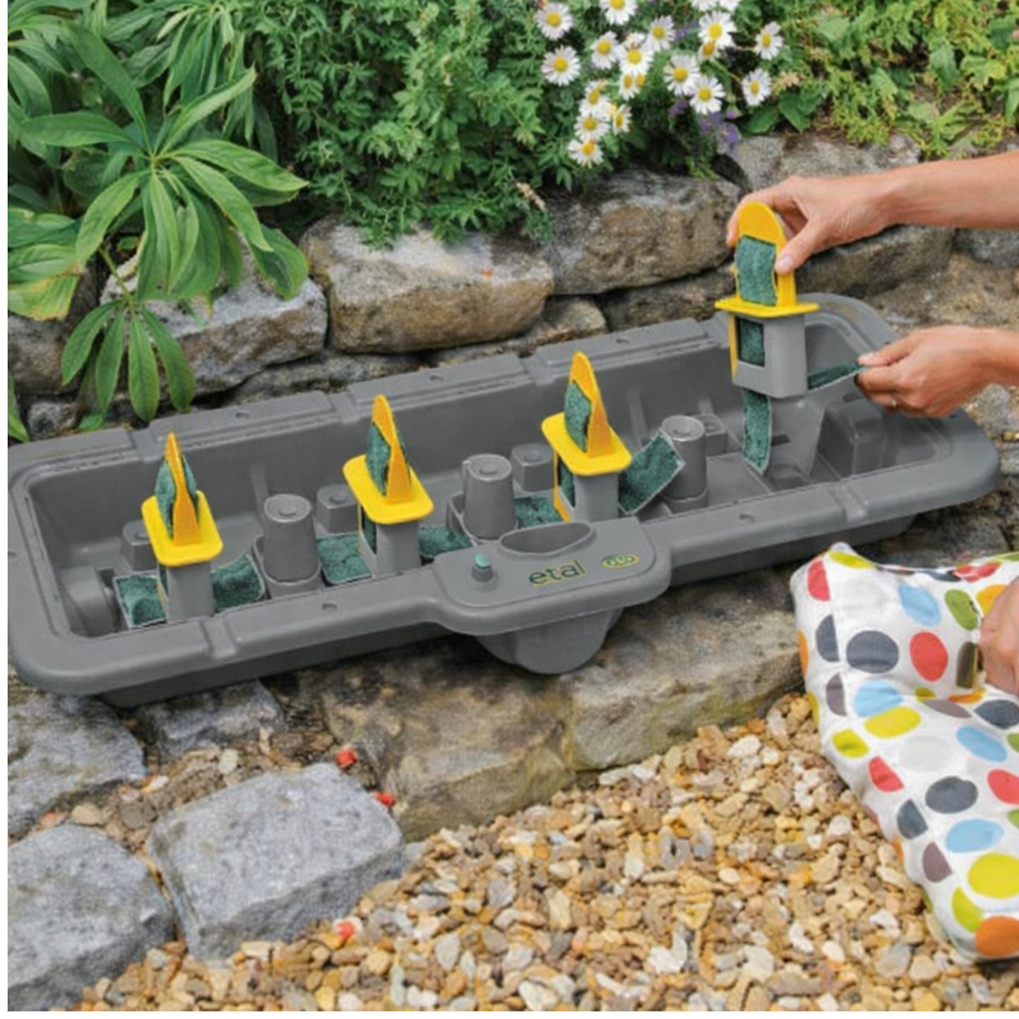 Hozelock Windowsill Garden Container Self-Watering Planter 15L Reservoir Grey