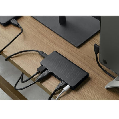 Twelve South StayGo USB-C Hub Wired USB 3.2 Gen 1 For Apple MacBook Black 232676