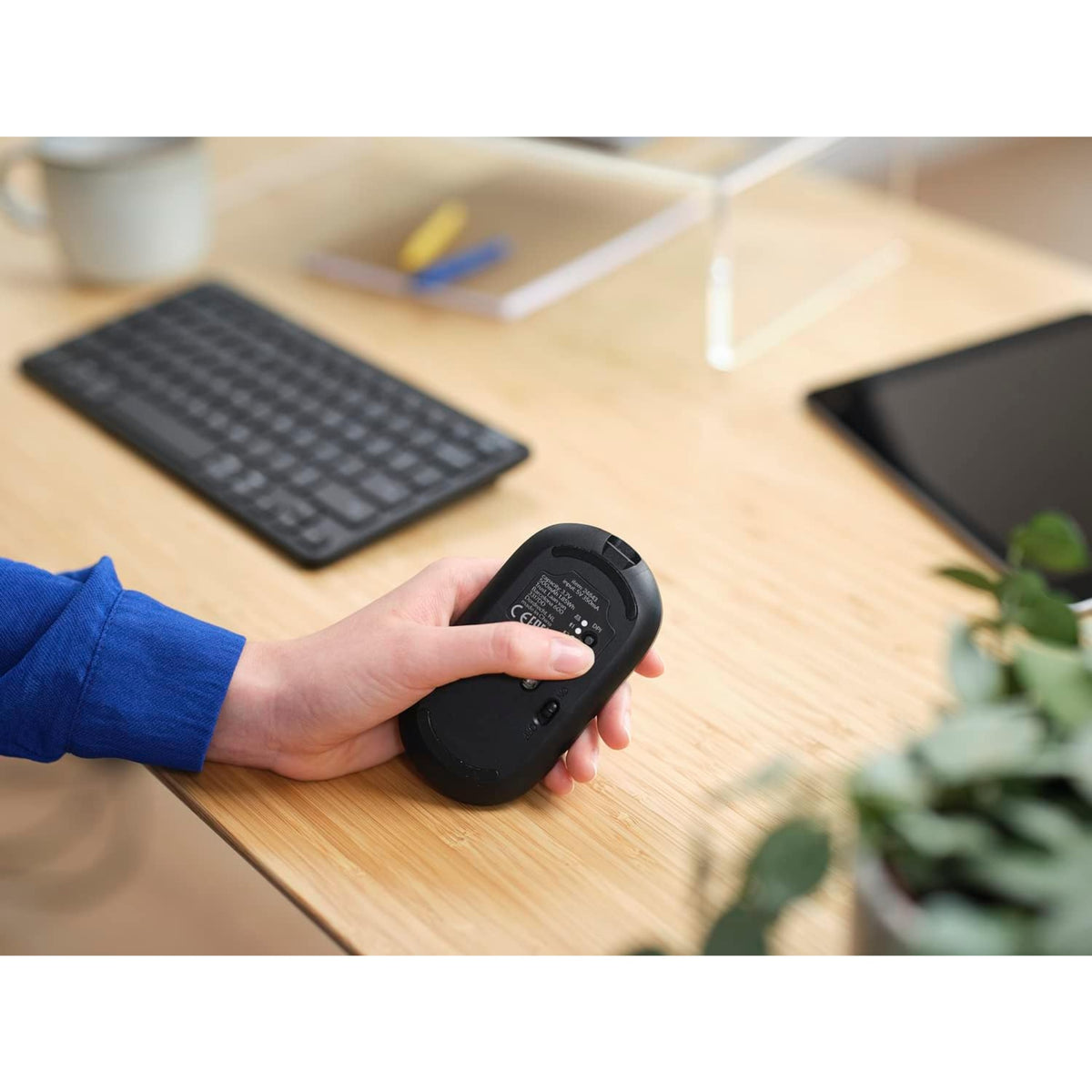 Trust Wireless Bluetooth Keyboard and Mouse QWERTY UK Rechargeable Multi-Device