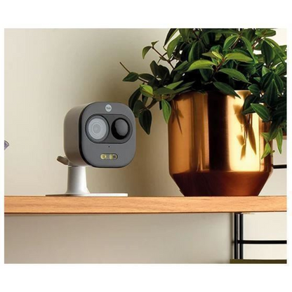 Yale SV-DAFX-W Front Door Camera Light & Siren Motion Detection Two Way Talk HD
