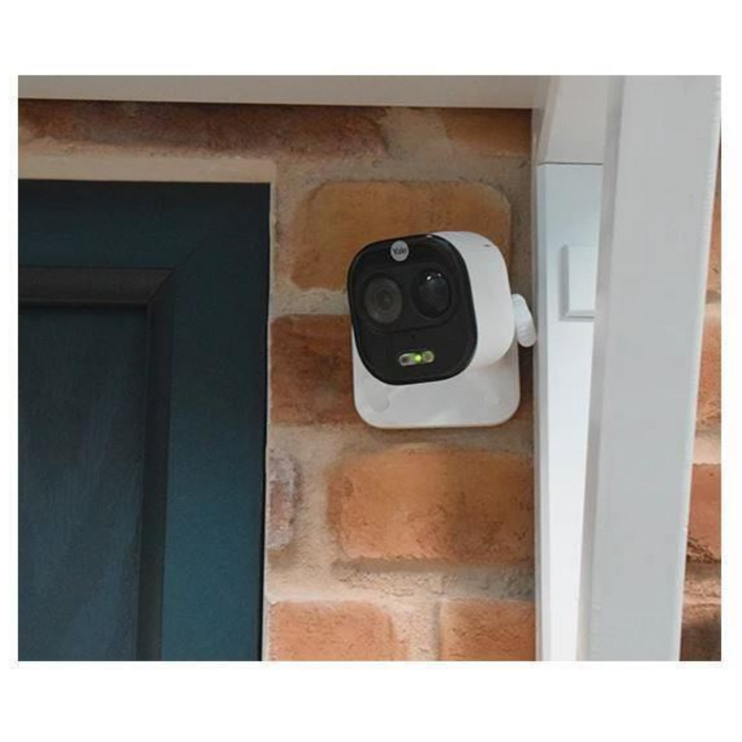 Yale SV-DAFX-W Front Door Camera Light & Siren Motion Detection Two Way Talk HD