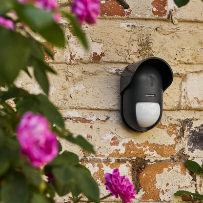 Yale Outdoor Motion Sensor 12m Range Pet Friendly Weatherproof Real Time Alerts