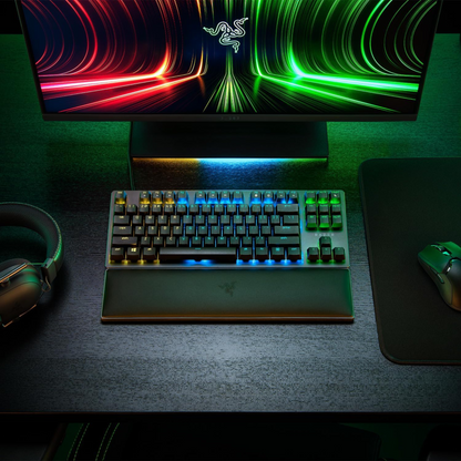 Razer Huntsman V2 Tenkeyless Red Switch Optical Gaming Keyboard Gen-2 QWERTZ German