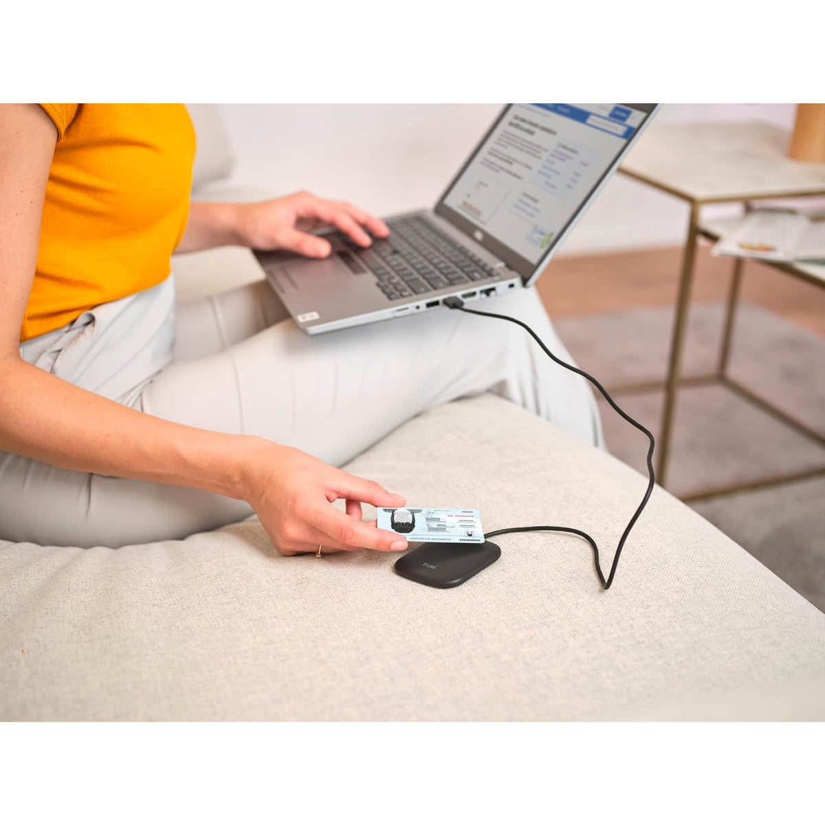 Trust Ceto Smart Card Reader ID Card Reader USB DNI 3.0 Card Types ISO 14443