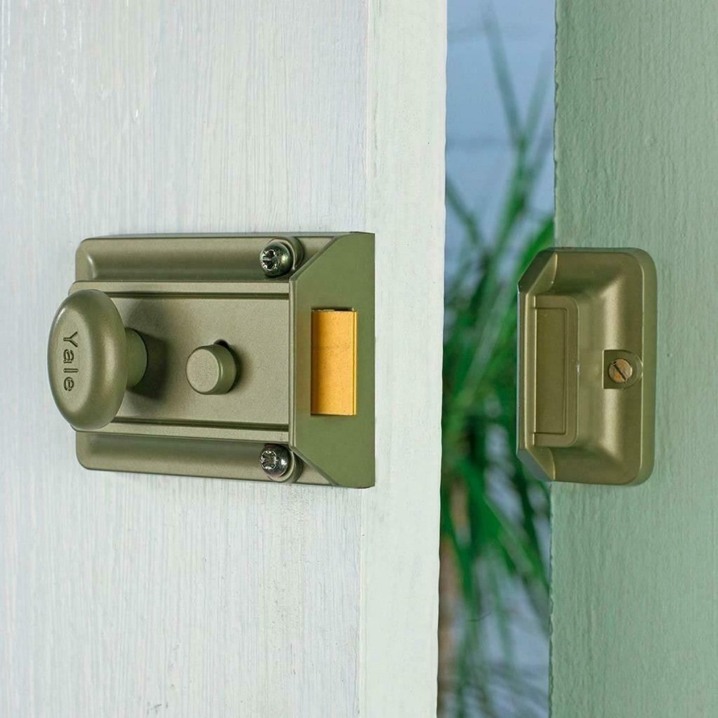 Yale 60mm Deadlocking Nightlatch x2 Keys Nickel Bronze Finish B-77-ENB-SC-60
