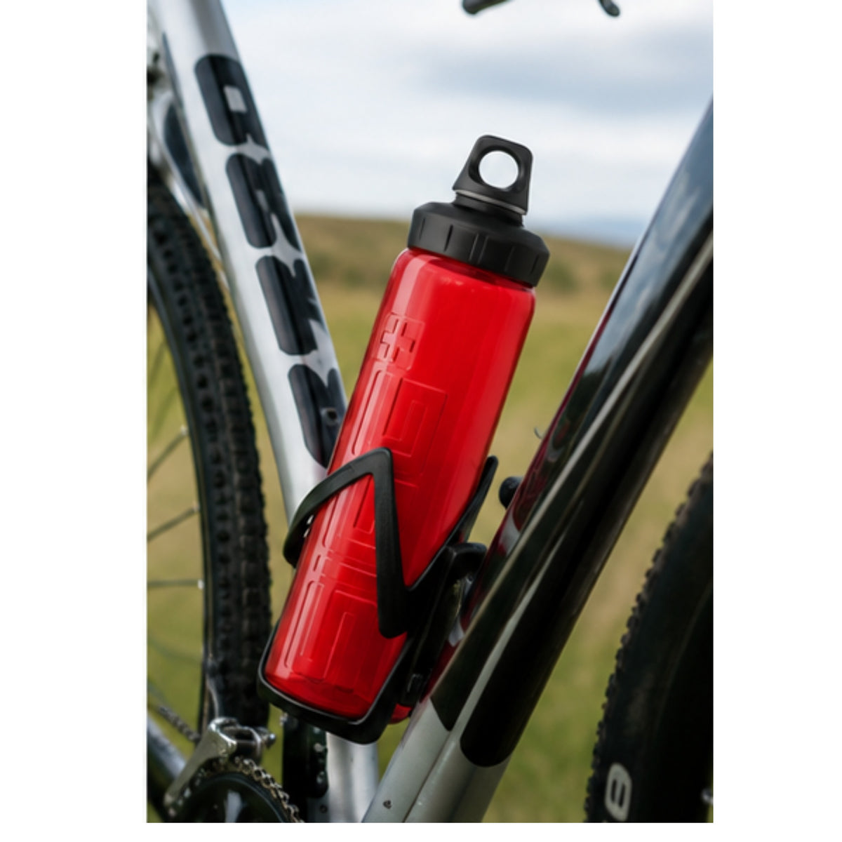 Sigg Viva Red 0.75L Polypropylene Drinking Bottle - 8469.3