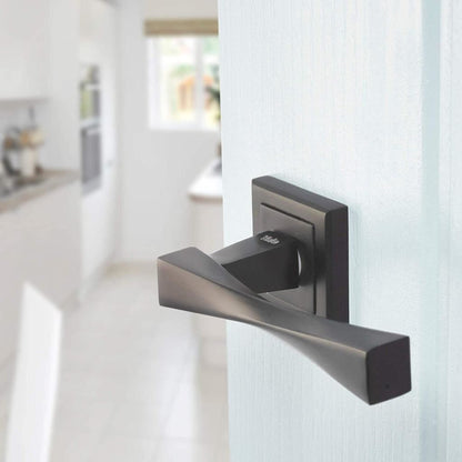 Yale Black Door Handle WC Bathroom Door Handles with Keyhole Covers Metal Verona