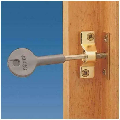 Yale Window Locks 4 Pack Key Operated Lock Brass Finish Standard Security 8K118